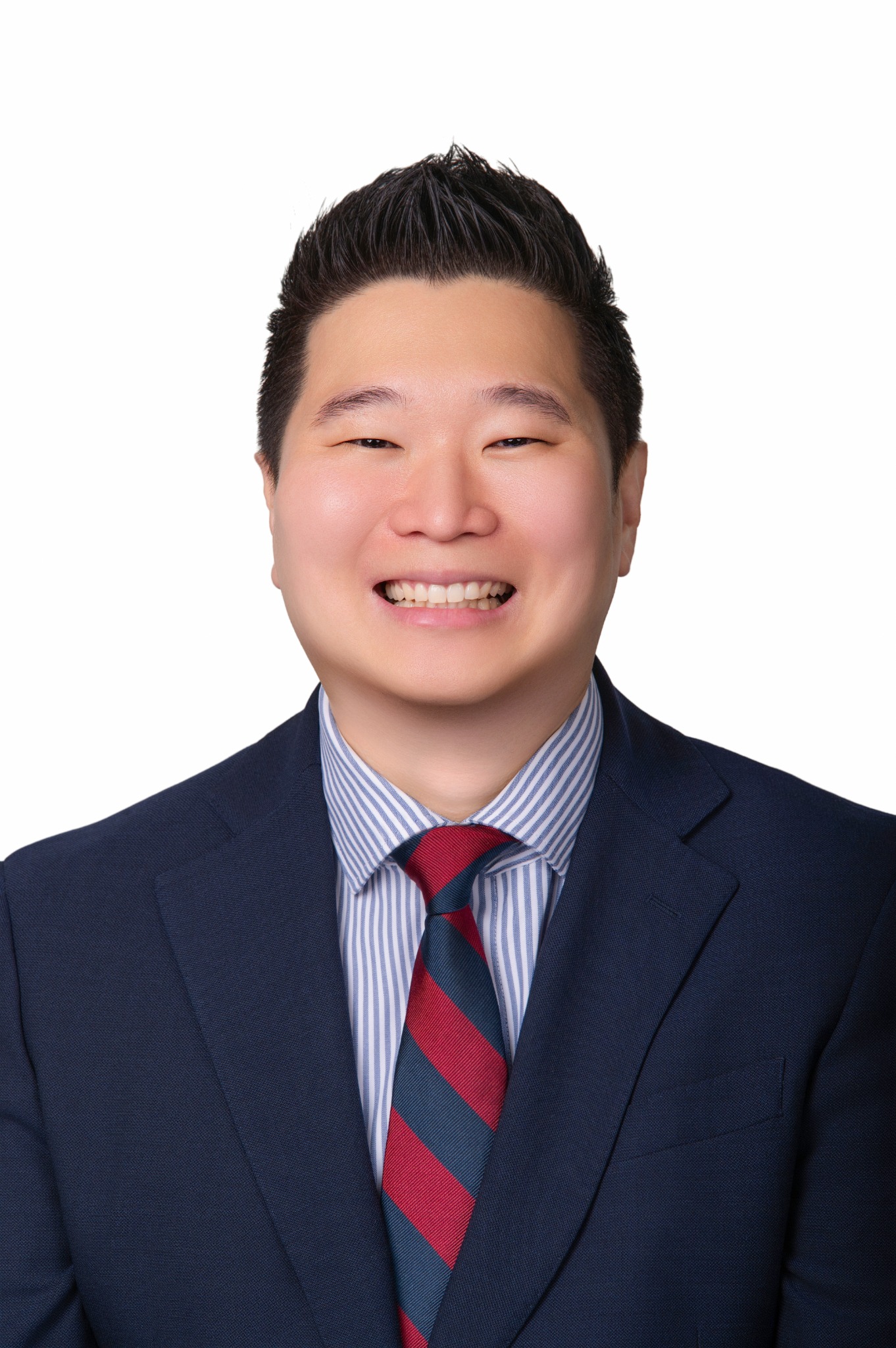 불씨컴퍼니 대표 이용태 경영지도사 정장 프로필 사진